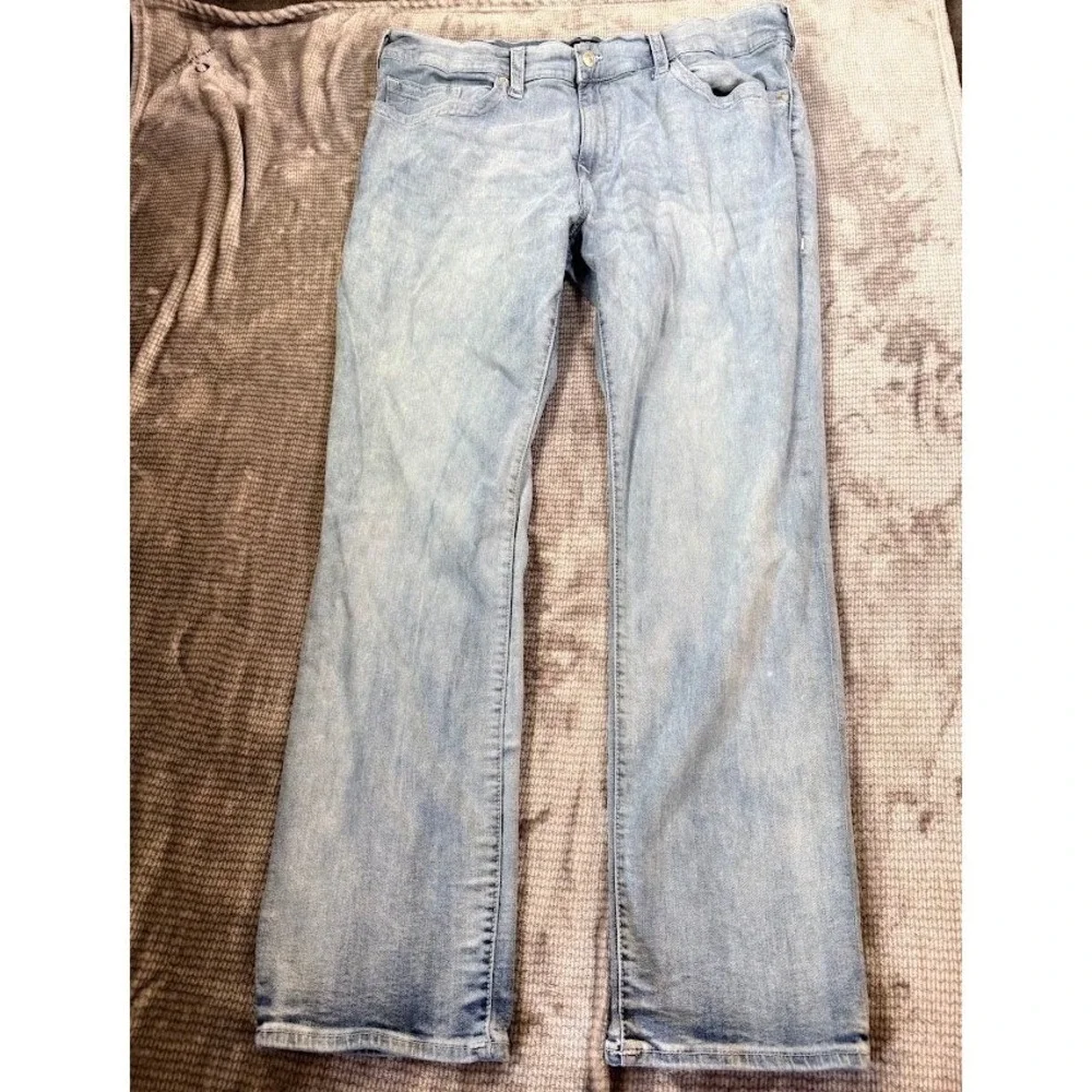 True Religion Ricky Relaxed Straight Jeans Light Wash Mens 44X32 Stretch Denim